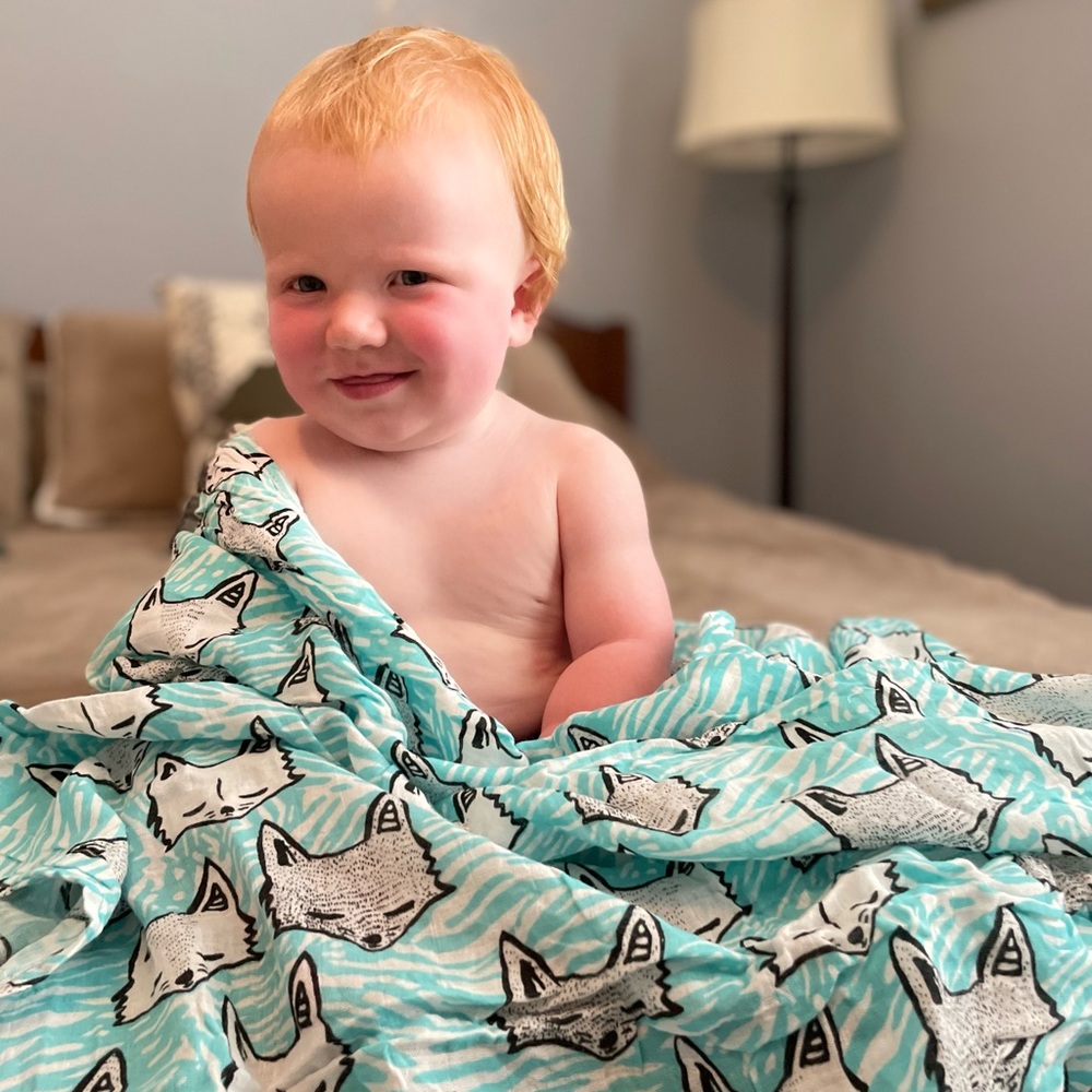 Muslin 100% Cotton Baby Blanket - Teal Foxes